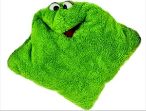 Living Puppets Hand Puppet Dream Cuddle Pillow Green 40 x 40cm - Picture 1 of 1
