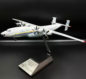 Official licensed model Antonov® Airlines An-22 UR-09307 scale 1:200 Turboprop - Picture 1 of 17