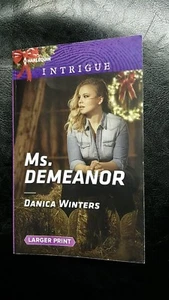 Ms. Demeanor (Mystery Christmas) DEC 2017 LikeNEW BC70 - Picture 1 of 1