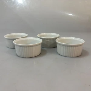 Pillivuyt Juego de 4 Ramekins Plisados de Porcelana 4 OZ Hecho en Francia 3 x 1.5" - Imagen 1 de 5