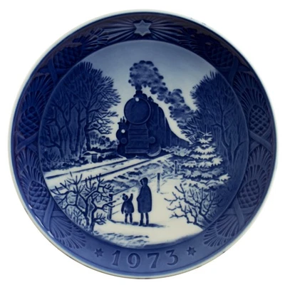 ROYAL COPENHAGEN PIATTO DI NATALE 1973 PORCELLANA COPENAGHEN ORIGINALE PRIMA SCE - Immagine 1 di 4