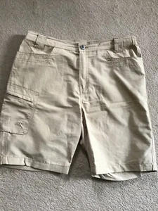 Regatta great outdoors men's size 33 pale mustard cotton mix shorts - Picture 1 of 2