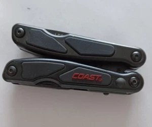 Coast LED135 Micro Pliers Multi-Tool Functions With Dual LED Lights - Picture 1 of 5