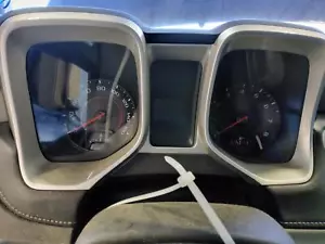 Used Speedometer Gauge fits: 2013 Chevrolet Camaro cluster MPH and KPH opt UMN L - Foto 1 di 24