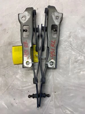 Par de bisagras de maletero tapa trasera limitada Hyundai Sonata SE 2008-2010 lado derecho e izquierdo Foto 1 de 4