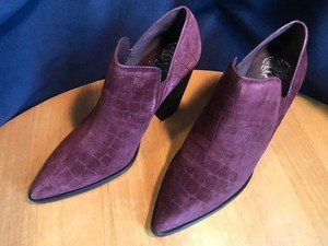 vince camuto kavippa shooties