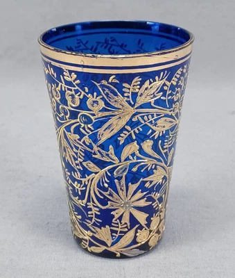 Vidrio de jugo de cobalto con bayas florales doradas tipo Moser bohemio C.1890-1910 Foto 1 de 4