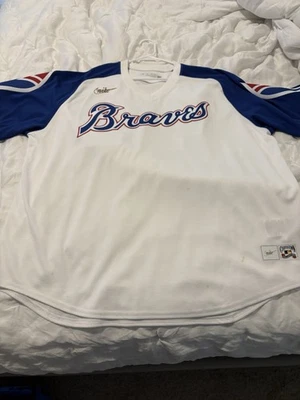 Camiseta de béisbol Atlanta Braves Nike Hank Aaron XXL USADA MANCHAS MENORES Foto 1 de 4