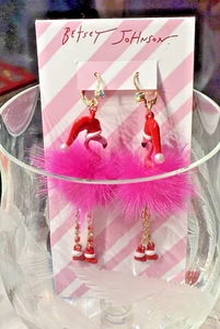 Pendientes colgantes Betsey Johnson tono dorado y rosa esponjoso Santa flamenco cristal nuevos con etiquetas - Imagen 1 de 9