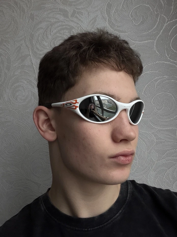 Gafas de sol Oakley Eye Jacket Flames Prizm de colección blancas plateadas Y2K Gorpcore raras Foto 1 de 4