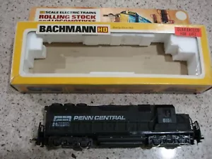 NEW Bachmann HO Scale #6161 PENN CENTRAL "EMD" GP-40 Diesel #561/1500 - Picture 1 of 12