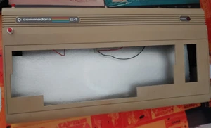 Placa base Commodore 64 250407 placa base (sin imagen) clásica 8 bits + carcasa 3 - Imagen 1 de 7