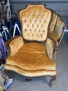 1920s Walnut French Living Room Chair – Antique - Picture 1 of 4