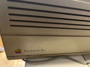 Apple Macintosh IIcx - Bild 1 von 8