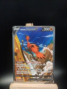 Galarian Zapdos V (Alternate Full Art) 174/198 Swsh06: Sword & Shield - Chilling - Picture 1 of 3