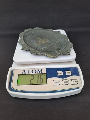 Antigua placa de trabajo Bidri antigua coleccionable período temprano con incrustaciones de plata sur de la India Foto 1 de 4