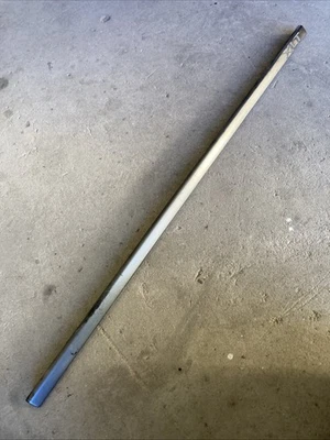 Tira de moldura de tablero plateada OBS F150 F250 F350 1992-1996 Bronco XLT usada OEM MIRAR Foto 1 de 4