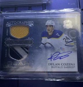 2020 Upper Deck The Cup #ARG-DC Dylan Cozens Auto Rookie Gear Patch RC /24 - Bild 1 von 1
