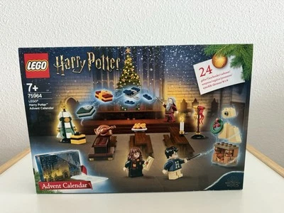 LEGO Harry Potter  Advent Calendar (75964) Retired Set 305pcs Kit Playset - Image 1 of 4