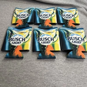 6 latas de cerveza Busch Light Koozies tema de pesca lubina - Imagen 1 de 3
