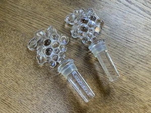 Pair of Waterford Marquis Grape leaves wine stoppers  - Picture 1 of 4
