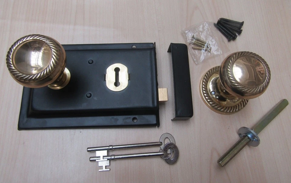 TRADITIONAL CLASSIC RETRO VINTAGE OLD ENGLISH RIM DOOR LOCK KNOB HANDLES SET - Image 1 of 1