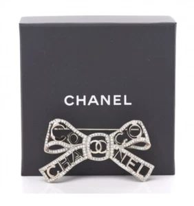 CHANEL 2020B Champagne Metal Crystal Coco Bow CC Brooch - Picture 1 of 6