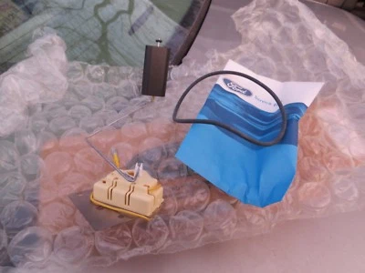 NOS Ford 1993-1998 Mercury Villager Fuel System Sending Unit F3XY-9A299-B - Image 1 of 4