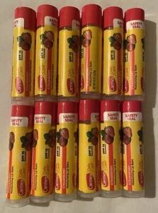 Carmex Moisturizing Lip Balm SPF15 12 CT Strawberry Flavor .15OZ Daily Care - Picture 1 of 1