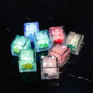 Kids Sensory Toys 8PCS Led Light Up Bath Toys Light Up Ice Cubes for Babies - Picture 1 of 13