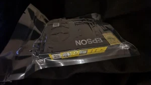 Epson 27 T2704 Genuine Yellow Ink Cartridge  - Picture 1 of 1