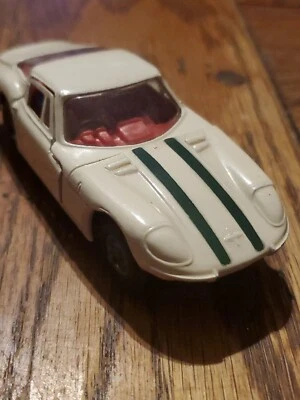 Coche de automóvil vintage Corgi Toys Marcos Volvo 1800 Gran Bretaña  Foto 1 de 4
