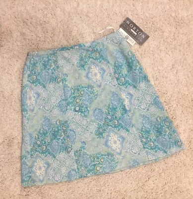 Norton McNaughton Petites NWT Floral Skirt Blue Size 14P - Image 1 of 4