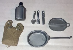 1964 Hasbro GI Joe Complete Mess Kit & Canteen W/Cover - Picture 1 of 2