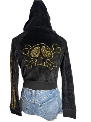 Y2K Pure Zone Gold Studded Skull & Crossbones Crop Hoodie Size L - Image 1 of 4