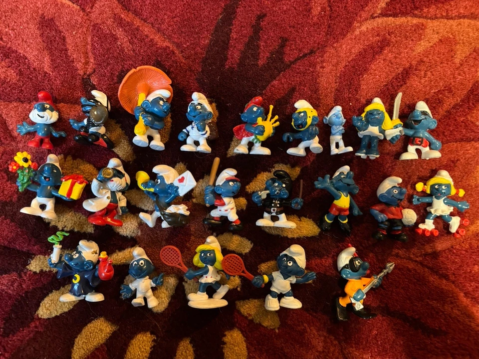 Lot Of 22 Vintage Schleich Peyo Smurf PVC Figurines 70s 80s 90s - Image 1 of 4