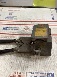 ERICO CADWELD IP-F VFC1V MOLD #2 CONC RUN & TAP #65 CART ED4U 3295 - Picture 1 of 6