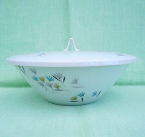 Vintage / retro Rosenthal porcelain / bone china lidded vegetable bowl - 3722 - Picture 1 of 4