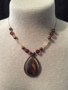 Vintage Jewelry Necklace Brown Beads w/ Brass & Rhinestone Teardrop Pendant - Picture 1 of 6