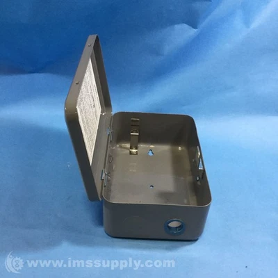 Intermatic ET1105C 24-Hour Electronic Time Switch 8293 - Image 1 of 4