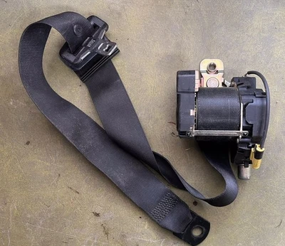 99 Mercedes Benz MB Ml430 Seatbelt Assembly Passenger Right Front - Image 1 of 4