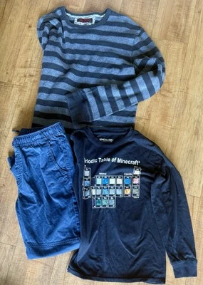 СУПЕРлот из трех (2) мальчиков рубашки * (2) HAWK * (1) карго брюки * все отличное * размер: XL - Изображение 1 из 4