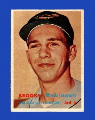 1957 Topps Set-Break #328 Brooks Robinson en muy buen estado-en muy buen estado *GMCARDS* Foto 1 de 2