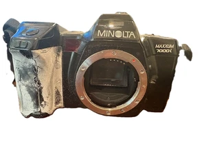 Solo cuerpo de cámara fotográfica Minolta Maxxum 7000i 35 mm SLR - Imagen 1 de 3