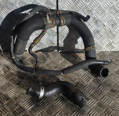 2005-2010 TOYOTA RAV 4 2.2 DIESEL PAIR OF TOP AND BOTTOM RAD RADIATOR HOSES PIPE - Image 1 of 4
