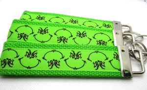 Schlüsselanhänger The Grinch (ll grün) Band auf starkem Gurtband, Armband (Weihnachten) - Bild 1 von 8