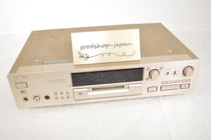Sony MDS-JB930 Minidisc Deck MD Recorder Gold ATRAC DSP Type-R Working - Picture 1 of 19