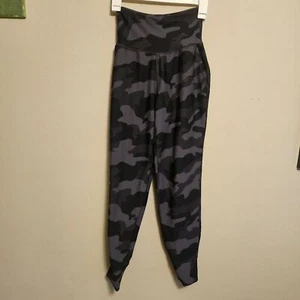Antiguo Jogger Azul Marino Active Elevate Powersoft XS Gris Camuflaje con Bolsillos - Imagen 1 de 7