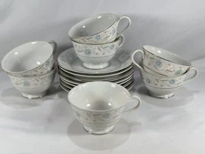 Vintage English Garden Fine China of Japan #1221 Tea Cup & Saucer - Set of 7 - Picture 1 of 7