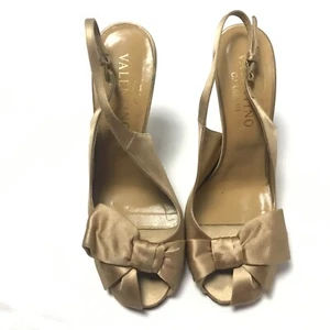 Valentino Garavani Beige Satin Schleife Peeptoe Pumps Slingback Gr. 37 US 7 Schleife  - Bild 1 von 7